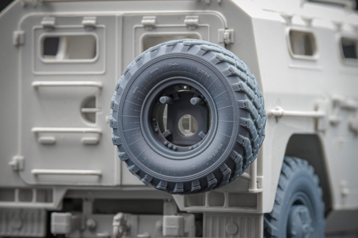 ScaleX WM 35015S GAZ Tiger V1 Sagged wheel set (for Meng) 1/35