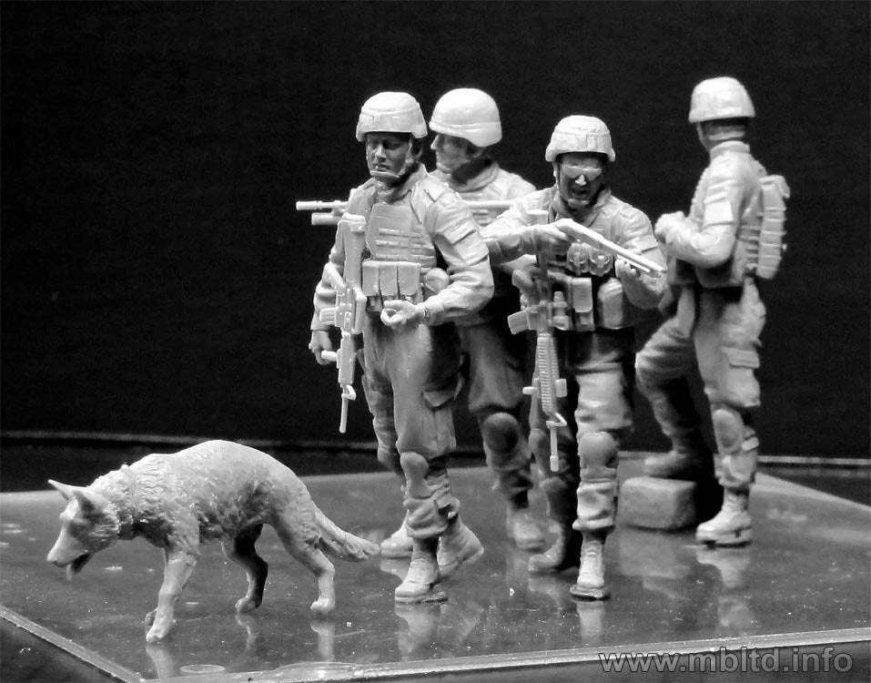 Master Box 35154 Modern US infantrymen Cordon and Search 1/35 – image 3