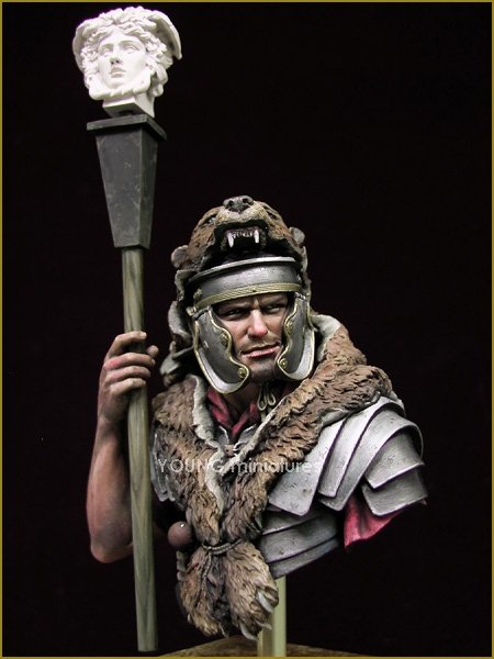 Young Miniatures YH1834 ROMAN SIGNIFER 1st Century A.D(II) 1/10 – Bild 2