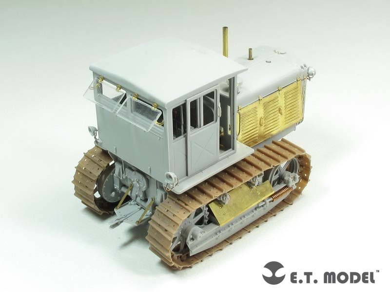 E.T. Model E35-193 Russian ChTZ S-65 Tractor with Cab (For TRUMPETER 05539) 1/35 – zdjęcie 4