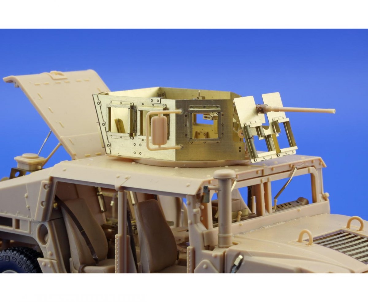 Eduard 36212 M-1151 EAC OGPK overhead cover 1/35 Academy – Bild 7