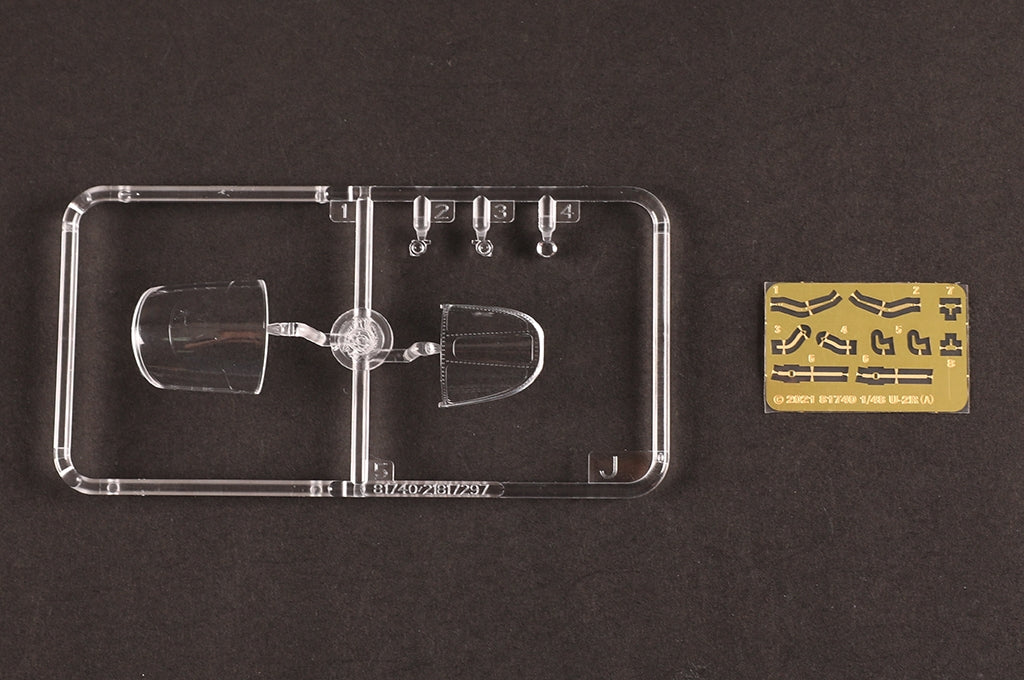Hobby Boss 81740 U-2R Dragon Lady 1/48 – image 13