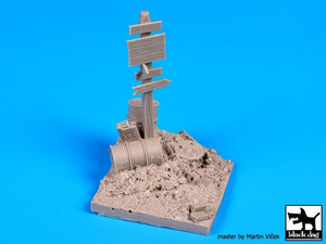 Black Dog D35042 Road signs base 1/35 – image 6