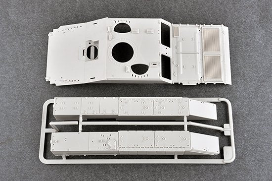 Trumpeter 09549 Russian BMO-T specialized heavy armored personnel carrier 1/35 – immagine 8