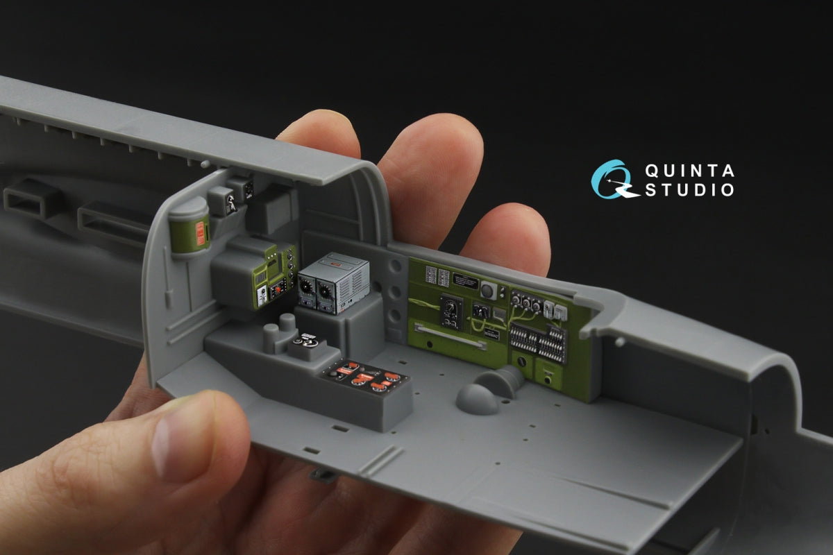 Quinta Studio QD+32250 A-26C Invader 3D-Printed &amp;amp; coloured Interior on decal paper (Hobby Boss) (with 3D-printed resin parts) 1/32 – immagine 12