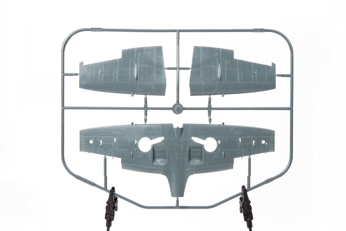 Eduard 8287 Spitfire HF Mk.VIII 1/48 – imagen 14