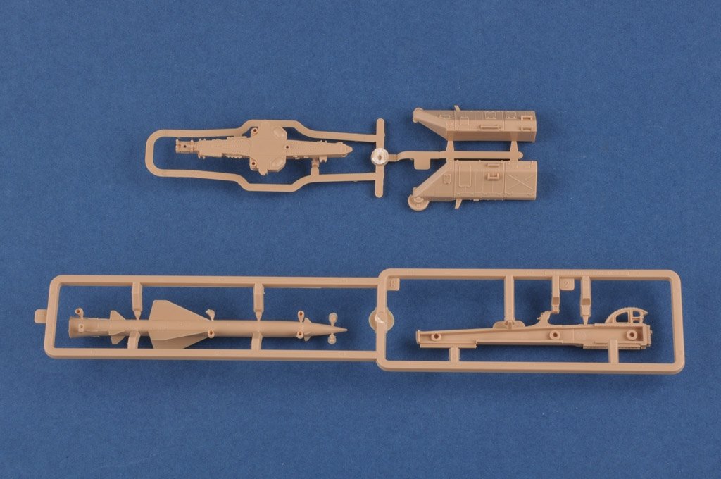 Hobby Boss 82933 Sam-2 Missile with Launcher Cabin 1/72 – imagen 4
