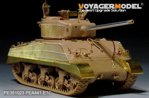 Maquette Voyager PEA441 WWII US Sherman M4A3 Sommerville Matting (GP) 1/35 – image 3