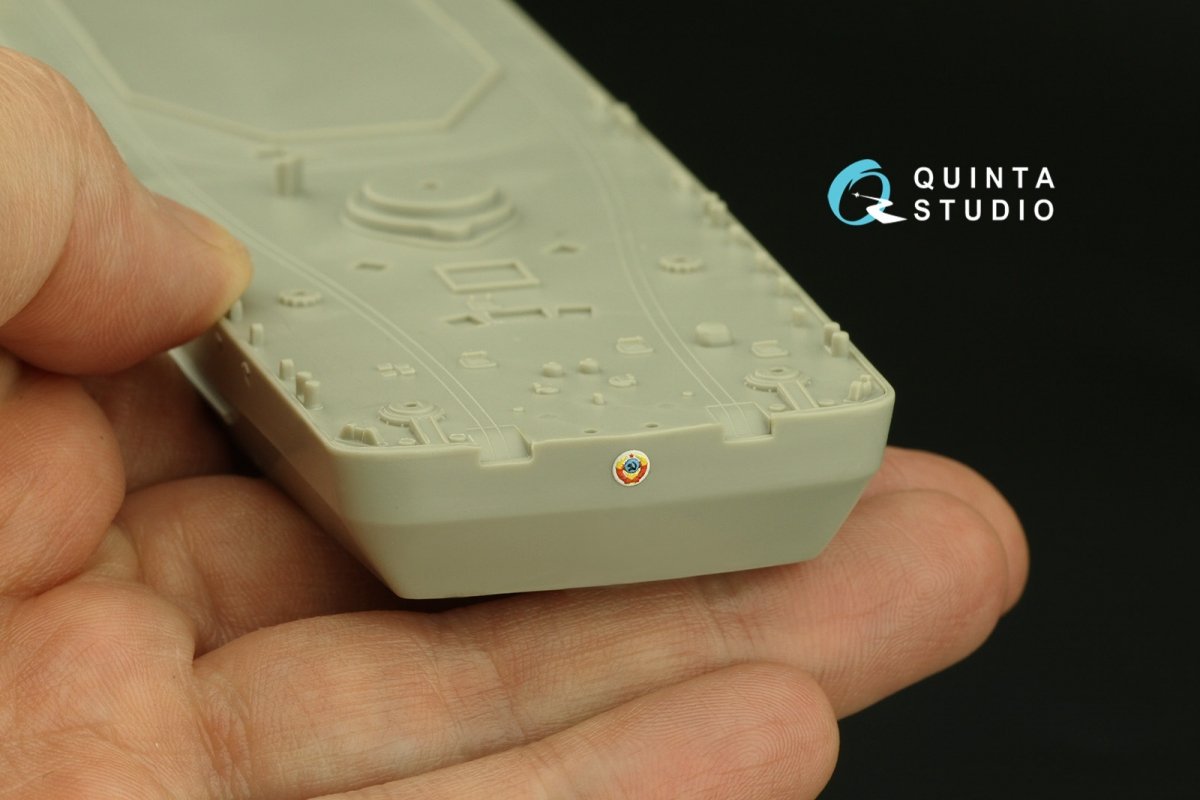 Quinta Studio QP135004 Stars and National emblems for Soviet/Russian warships 1/350 – Bild 7
