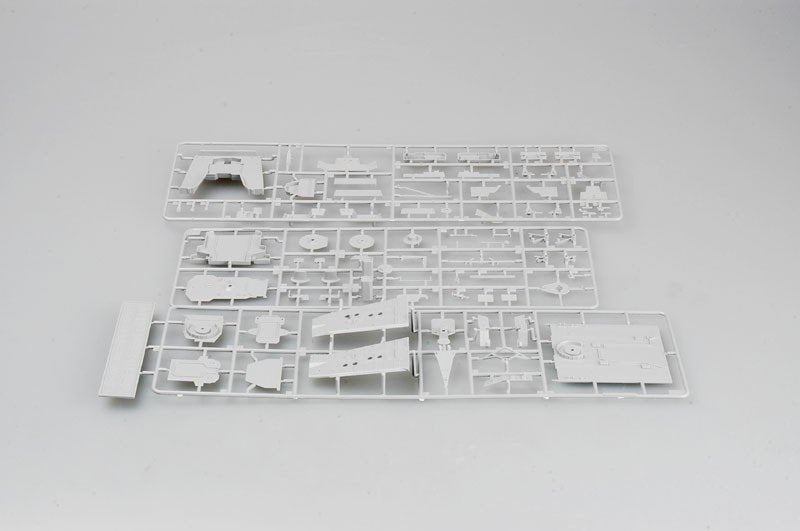 Trumpeter 04520 Russian Cruiser Admiral Ushakov (ex-Kirov) 1/350 – Bild 5