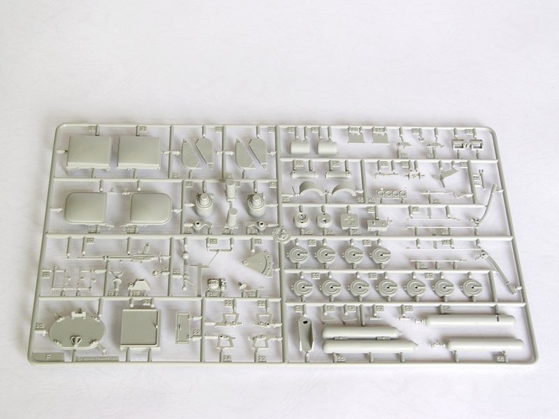 Trumpeter 00905 T-34/76 Model 1942 1/16 – image 17