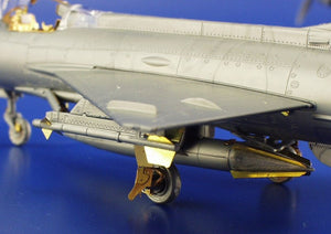 Eduard 73260 MiG-21F-13 Fishbed C 1/72 REVELL – image 7