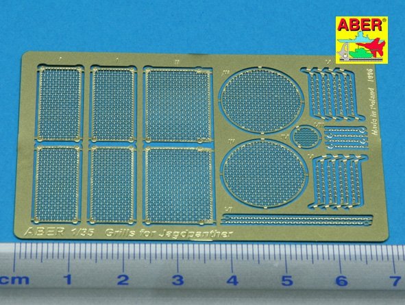 Aber 35G04 Grilles for german self-propelled gun Jagdpanther 1/35 – Bild 2