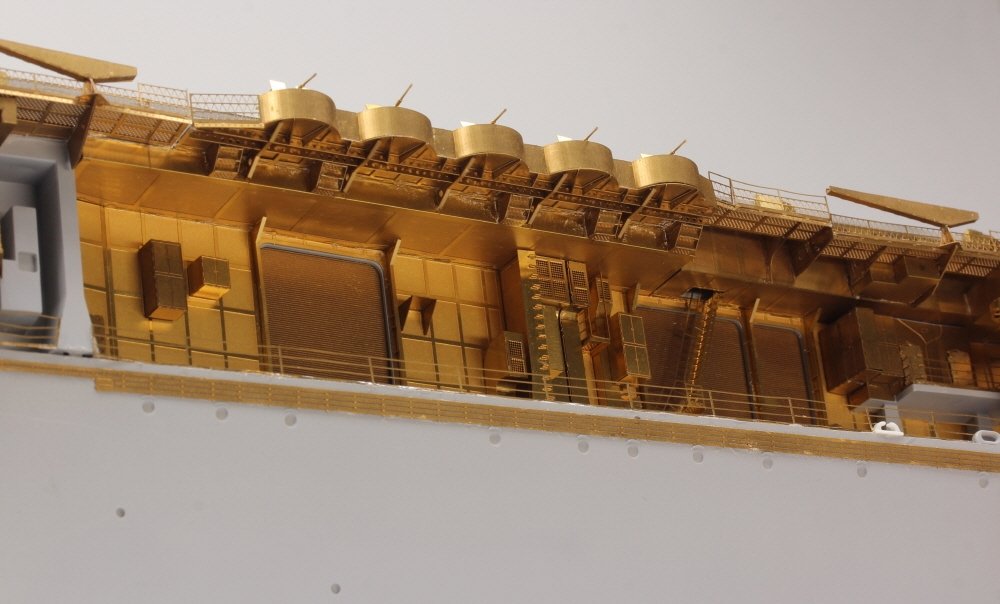 Pontos 27010fn 1/200 USS CV-6 Enterprise 1942 Detail Up Set (Teak Tone wooden deck) 1/200 – Bild 31
