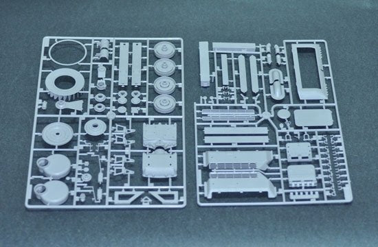 Trumpeter 00915 SU-100 SPG 1/16 – Bild 7