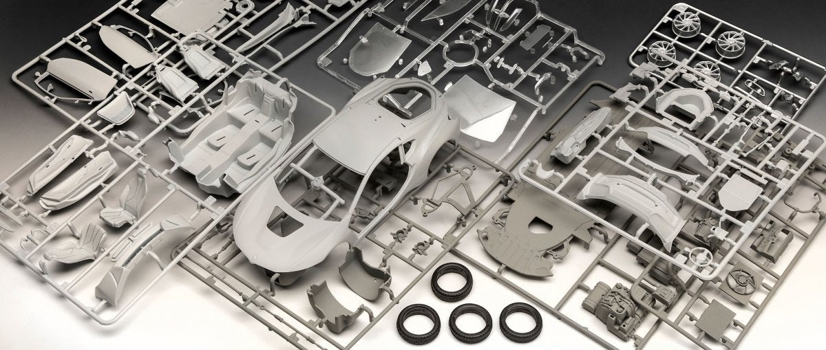 Revell 07670 BMW i8 1/24 – imagen 3