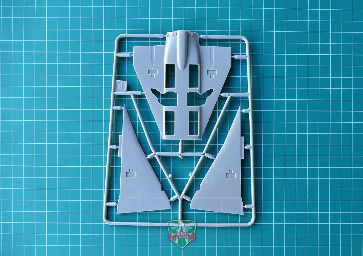 Modelsvit 72023 Mirage III V-01 French VTOL 1/72 – imagen 6