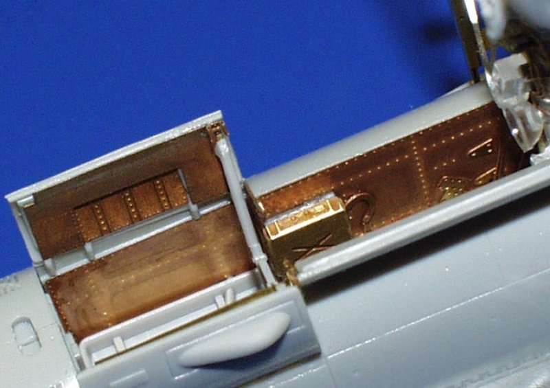 Eduard 49223 F-18C 1/48 Hasegawa – immagine 4