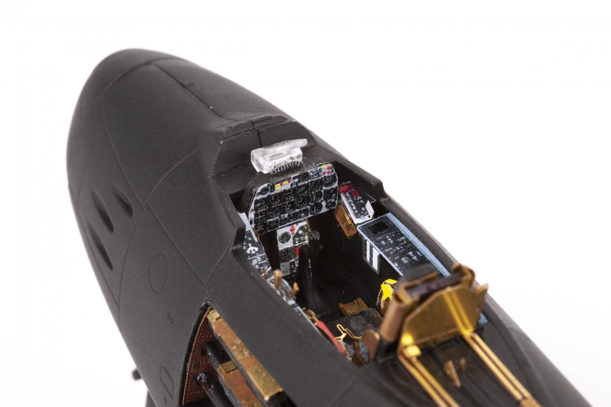 Eduard BIG49350 F-86F-40 AIRFIX 1/48 – zdjęcie 15