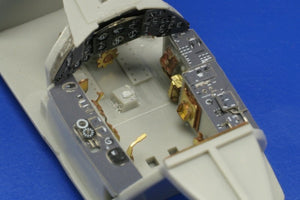 Eduard SS238 Wyvern S.4 1/72 TRUMPETER  – image 3