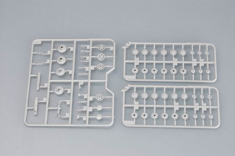 Trumpeter 07235 Soviet KV-2 M1940 tank 1/72 – immagine 5