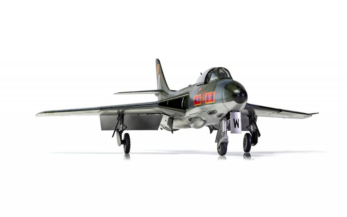 Airfix 09185 Hawker Hunter F6 1/48 – zdjęcie 12