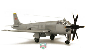 Modelsvit 72016 Tupolev Tu-91 Avion d&amp;#39;attaque navale 1/72 – image 7