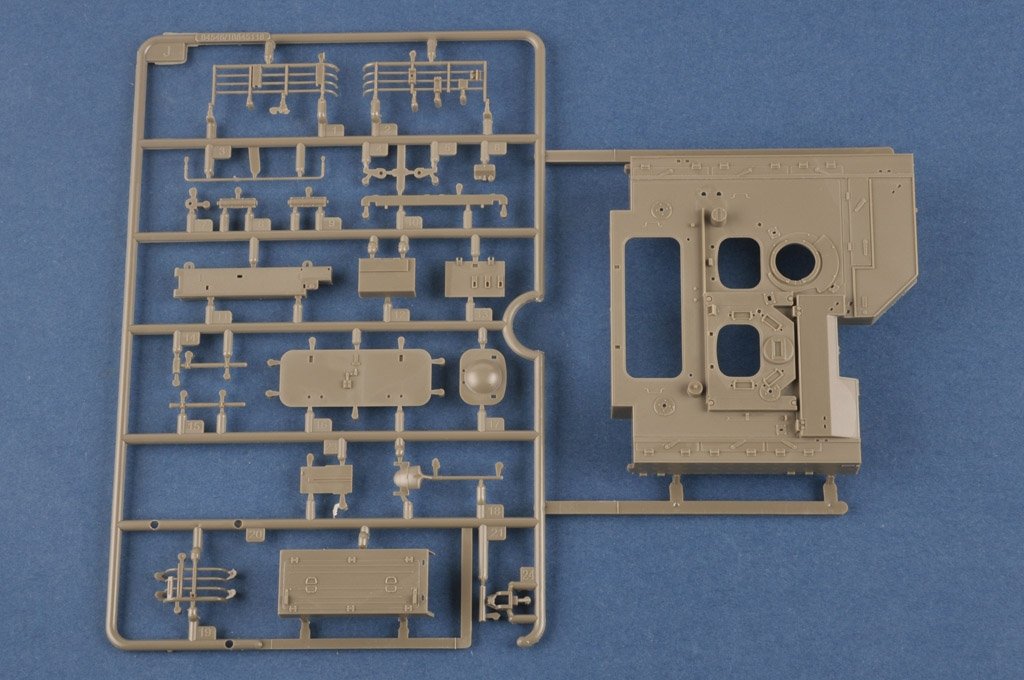 Hobby Boss 84546 IDF PUMA AEV 1/35 – zdjęcie 10