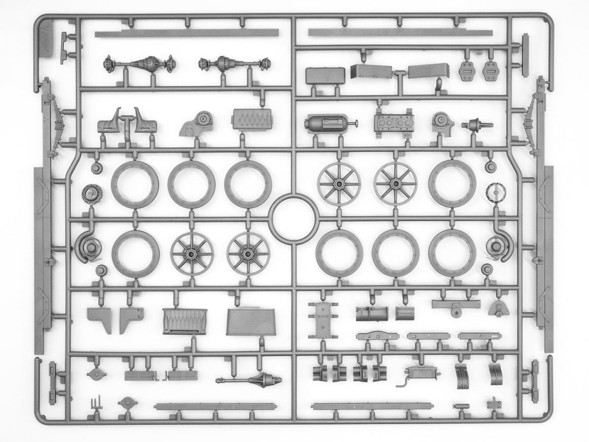 ICM 35656 FWD Type B WWI US Ammunition Truck 1/35 – imagen 7