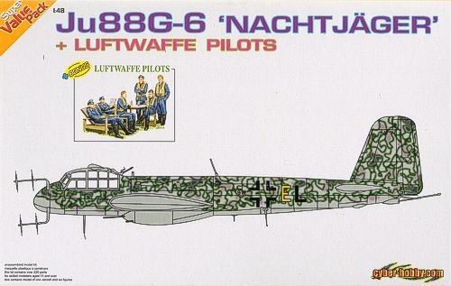 Cyber Hobby 5563 Ju88G-6 Nachtjager + Luftwaffe Pilots 1/48