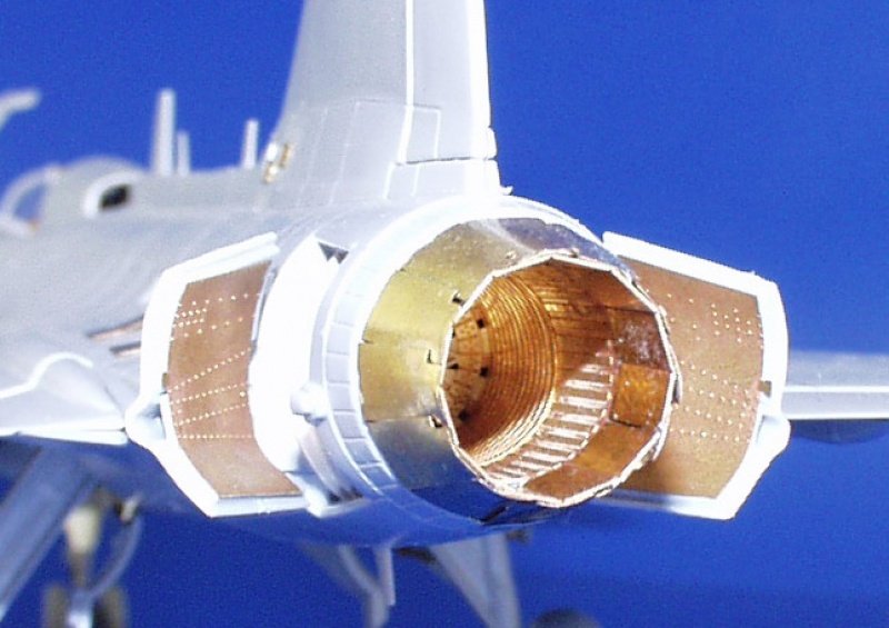 Eduard 49300 JAS-39 Gripen 1/48 Italeri – Bild 6