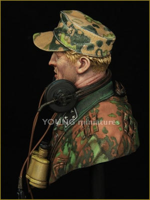 Young Miniatures YM1851 Officier de char SS allemand WAFFEN, Seconde Guerre mondiale, échelle 1/10  – image 3
