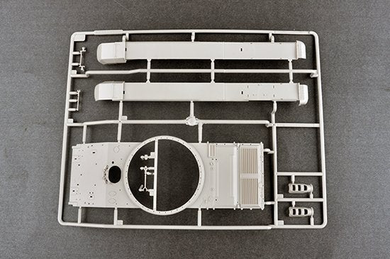 Trumpeter 09534 2S19-M2 Self-propelled Howitzer 1/35 – image 9