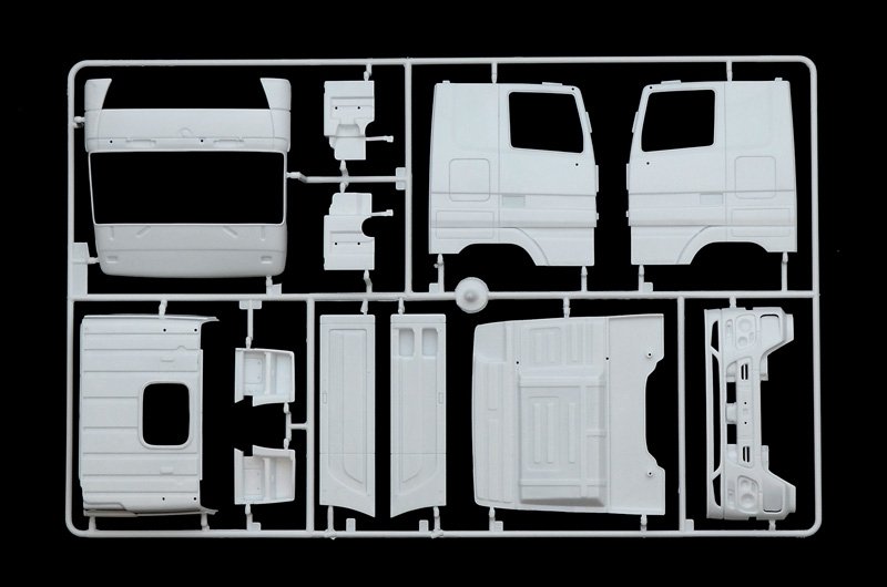 Italeri 3884 Mercedes-Benz Actros MP3 1/24 – Bild 4