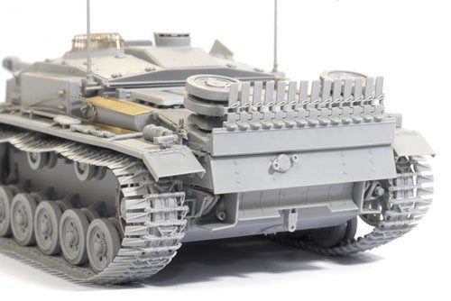 Dragon 6644 StuG III Ausf.F8 Late Production w/Winterketten 1/35 – Bild 7