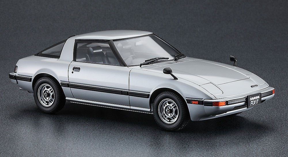 Hasegawa 20635 MAZDA SAVANNA RX-7 (SA22C) VERSION INTERMÉDIAIRE GT (1980) 1/24 – image 2