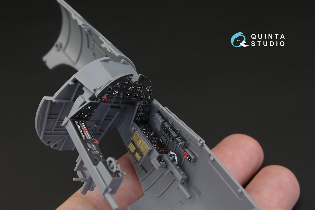 Quinta Studio QD32015 F4U-1 Corsair (Bird cage) 3D-Printed &amp;amp; coloured Interior on decal paper (for Tamiya kit) 1/32 – immagine 3