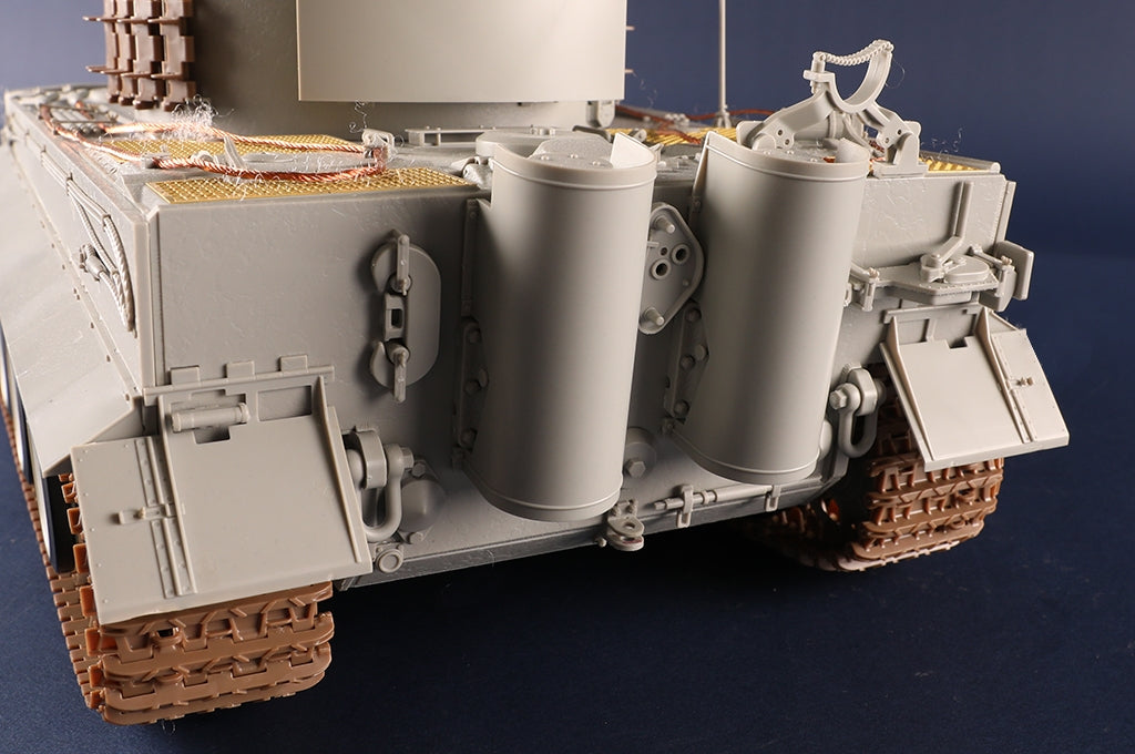 Trumpeter 00944 Pz.Kpfw.VI Ausf.E Sd.Kfz.181 Tiger I (Medium Production) 1/16 – immagine 16