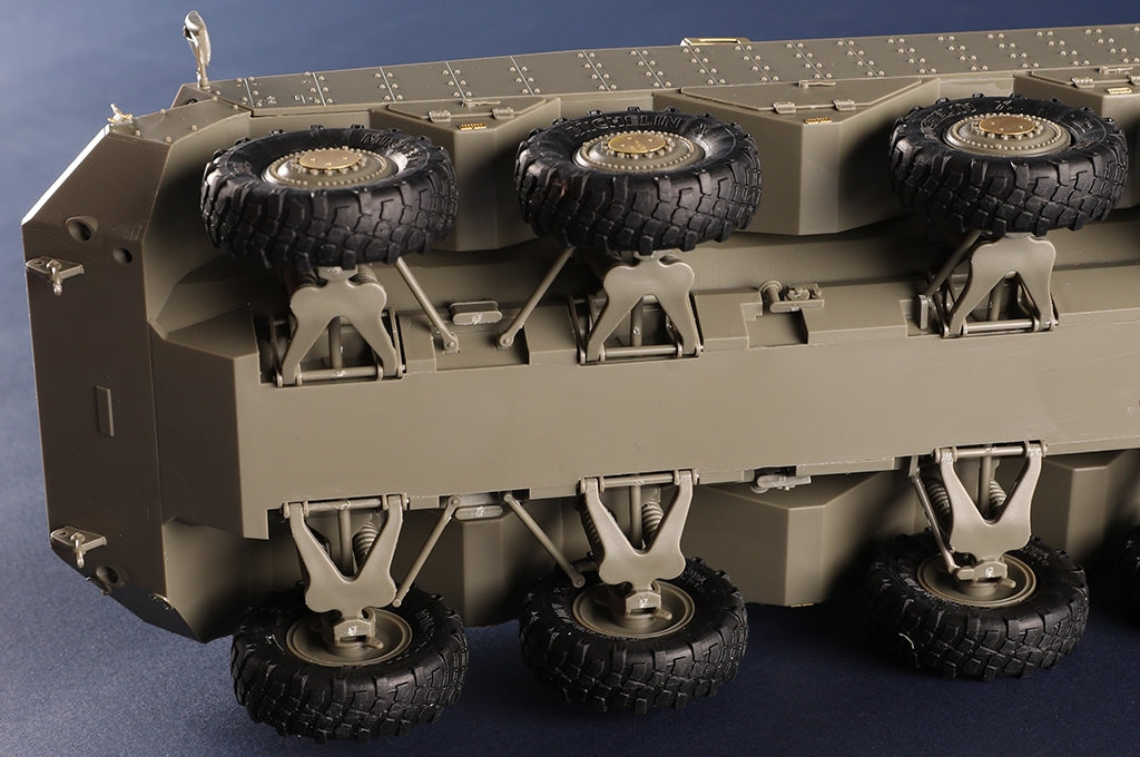 Hobby Boss 84509 IDF Eitan Wheeled APC 1/35 – Bild 14