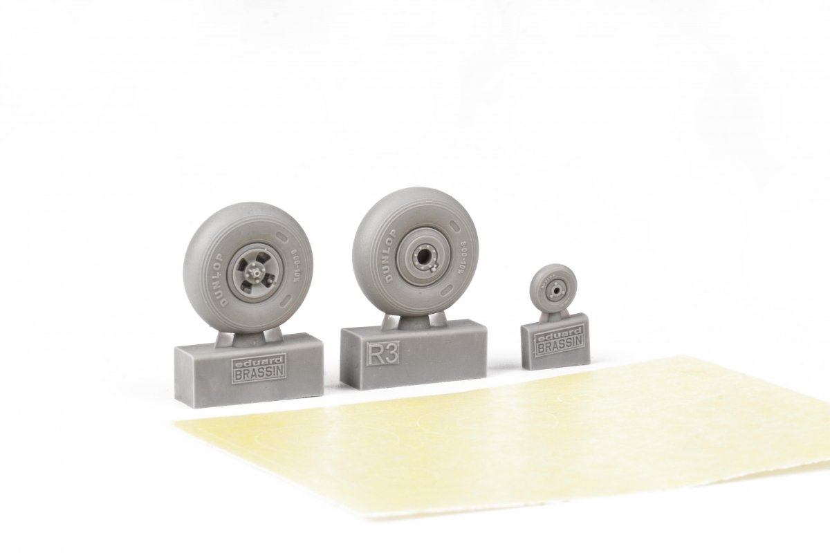 Eduard 648897 Hurricane Mk. I wheels HOBBY BOSS 1/48 – imagen 2