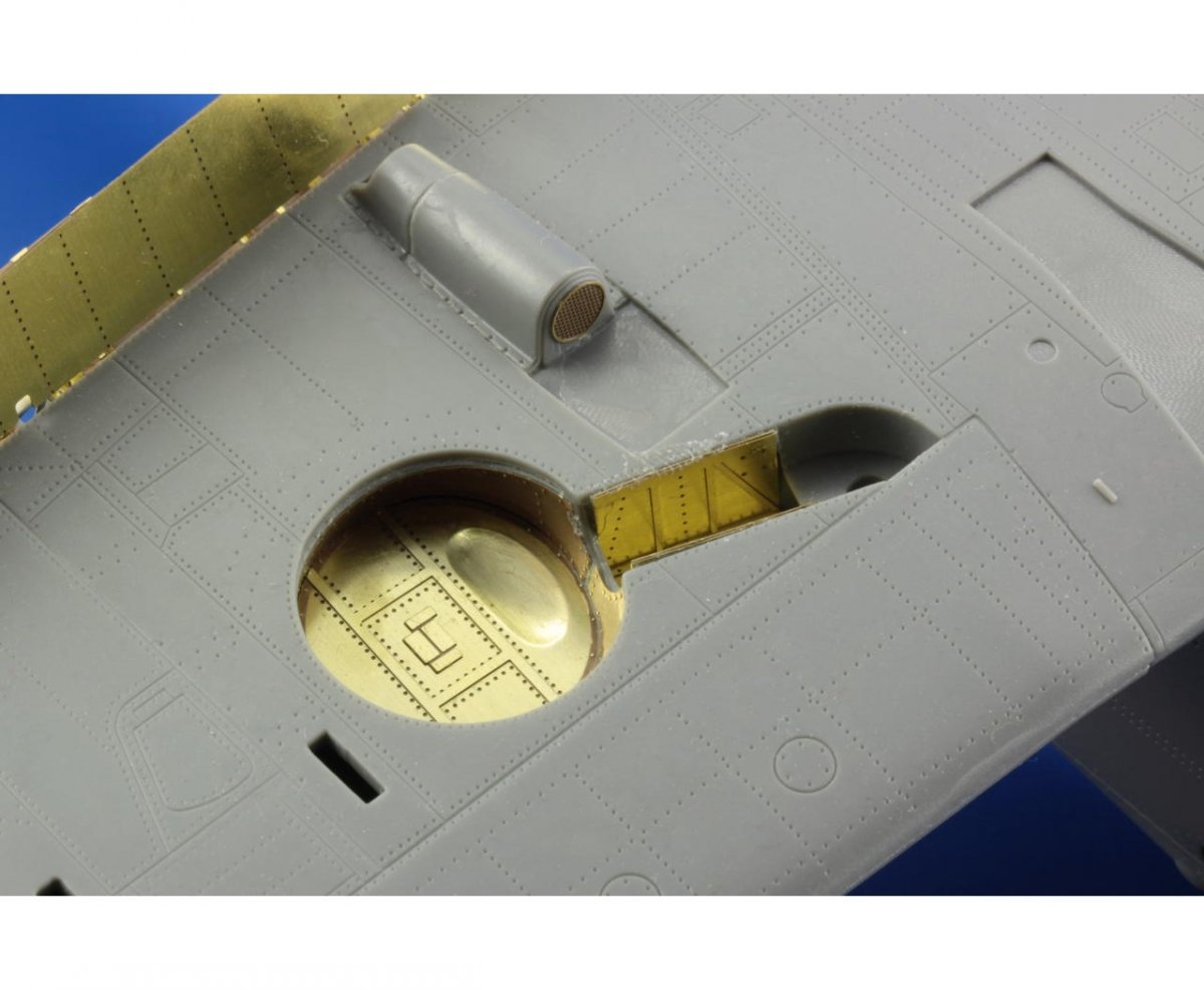 Eduard 32360 Spitfire Mk. II exterior 1/32 Revell – immagine 6