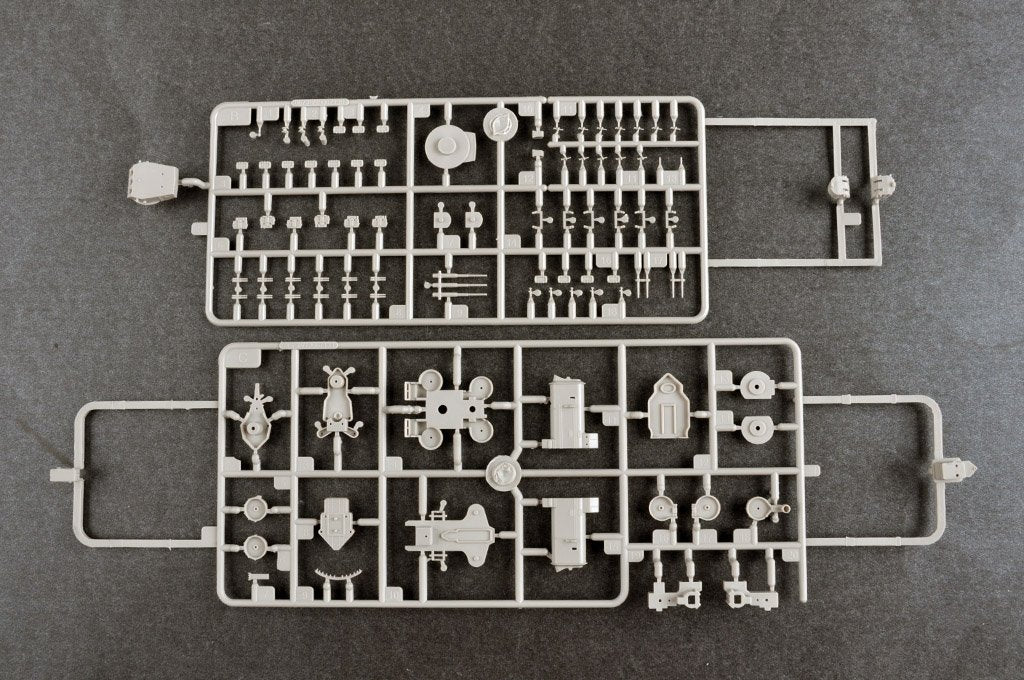 Trumpeter 06740 USS Hawaii CB-3 1/700 – image 10