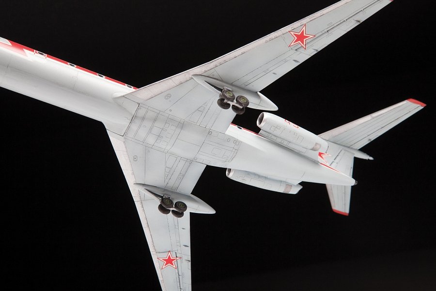 Zvezda 7036 Tupolev Tu-134UBL &amp;quot;Crusty-B&amp;quot; 1/144 – image 3