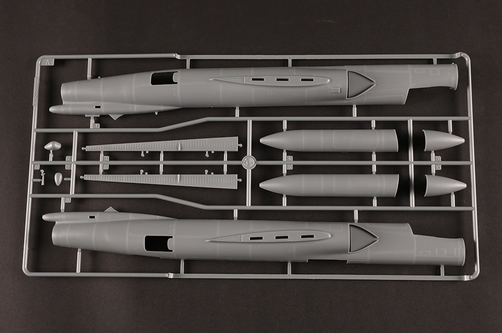 Hobby Boss 81740 U-2R Dragon Lady 1/48 – image 14