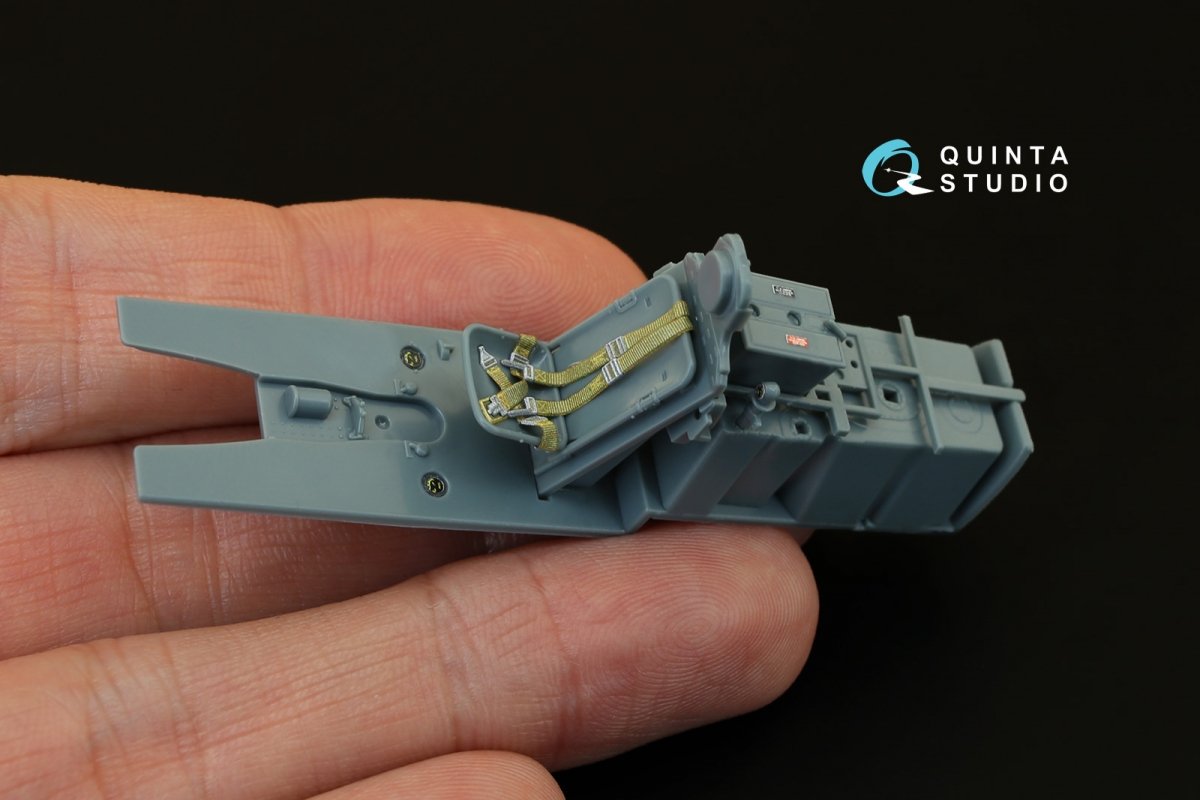 Intérieur imprimé en 3D et coloré sur papier décalcomanie Quinta Studio QD48069 P-51D (version tardive) (pour kit Eduard) 1/48 – image 5