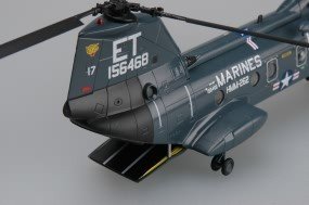 Hobby Boss 87213 CH-46D Seaknight 1/72 – Bild 4