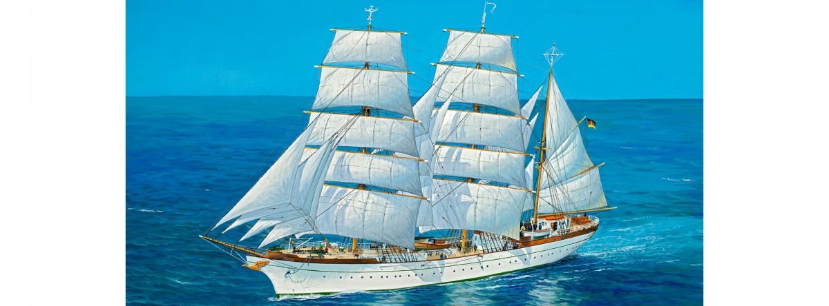 Revell 05417 Gorch Fock 1/150 – image 2