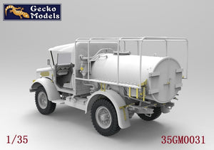 Gecko Models 35GM0031 Bedford MWC 15-cwt 4x2 200 Gallon Water Bowser Truck (Open Cab Aeroscreen) 1/35 – immagine 2