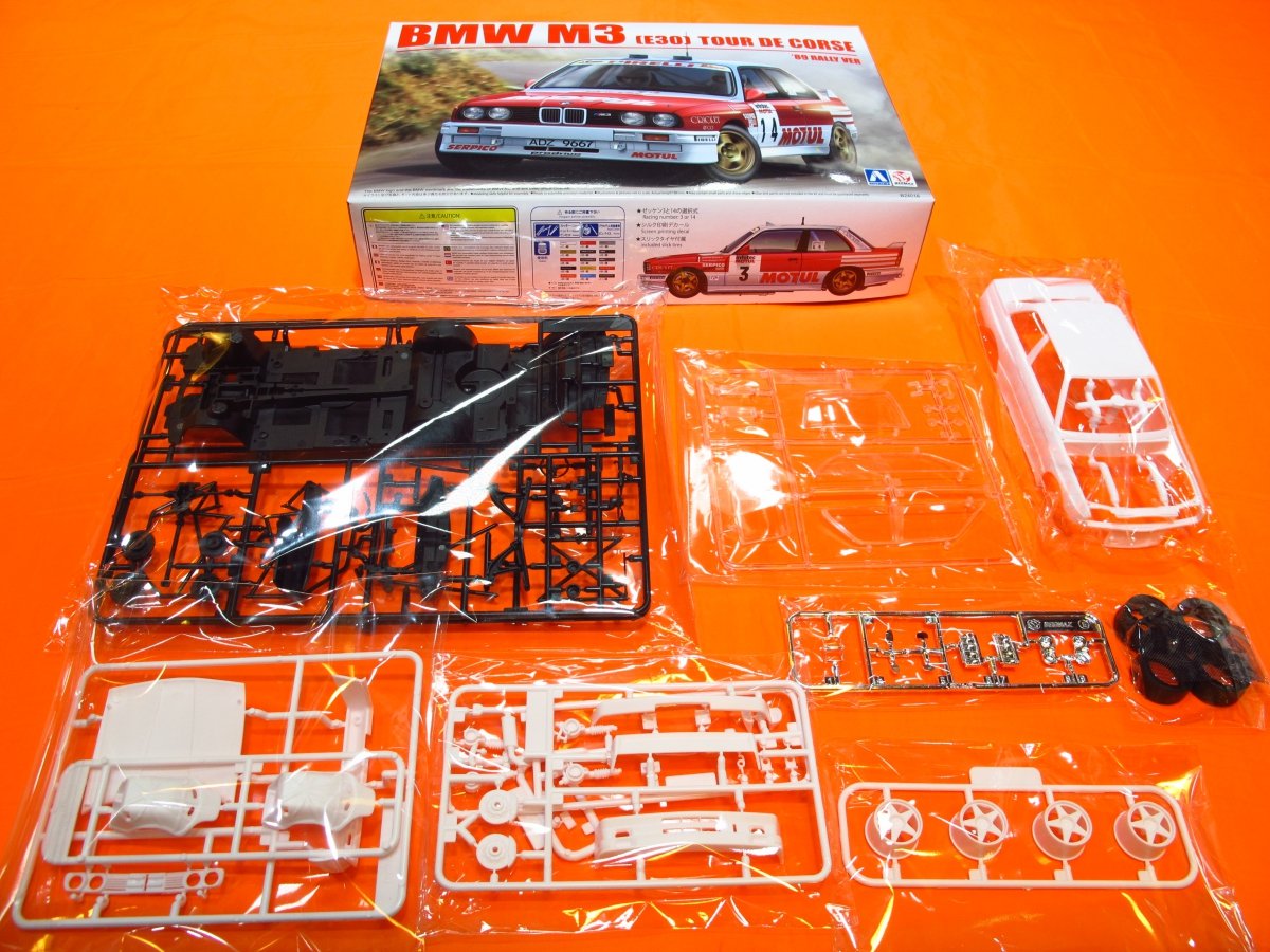 Beemax 24016 BMW M3 E30 Tour De Corse Rally Group 1/24 – imagen 3