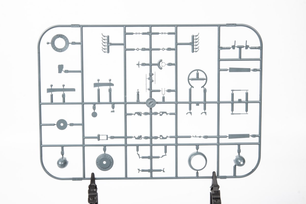 Eduard 8188 Fw 190D-9 ProfiPACK edition 1/48 – immagine 17